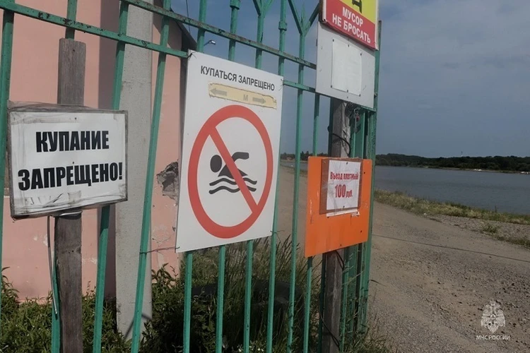 Его малышки больше нет: отец нашел тело утонувшей дочки под Хабаровском
