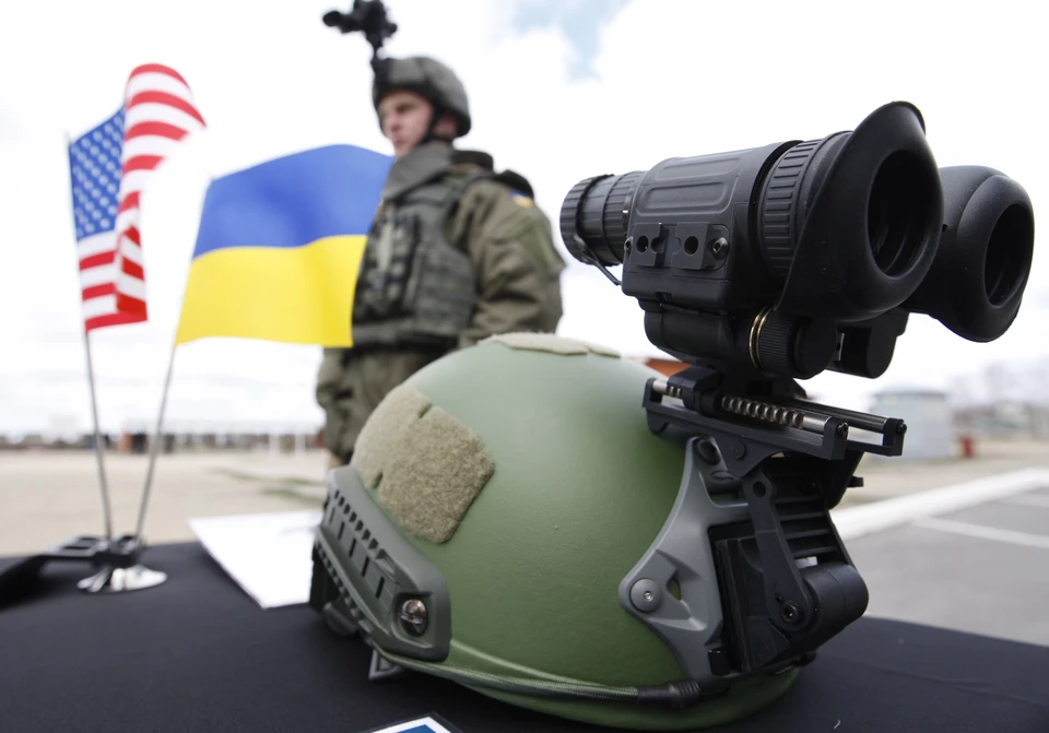 США уступили России и прекратили поставки оружия на Украину