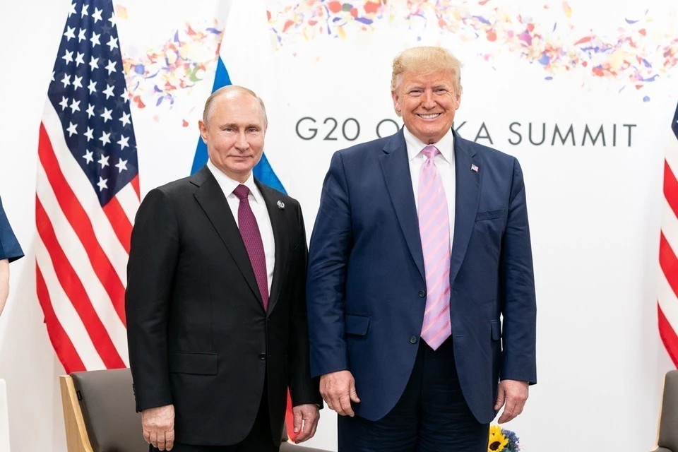 Аналитик Уэр заявил о безвыходном положении Трампа после разговора с Путиным