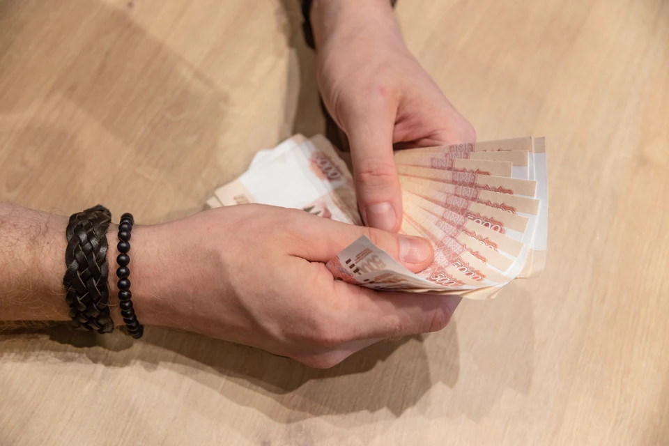 В среднем оренбуржцы занимают у банков 175 тысяч рублей