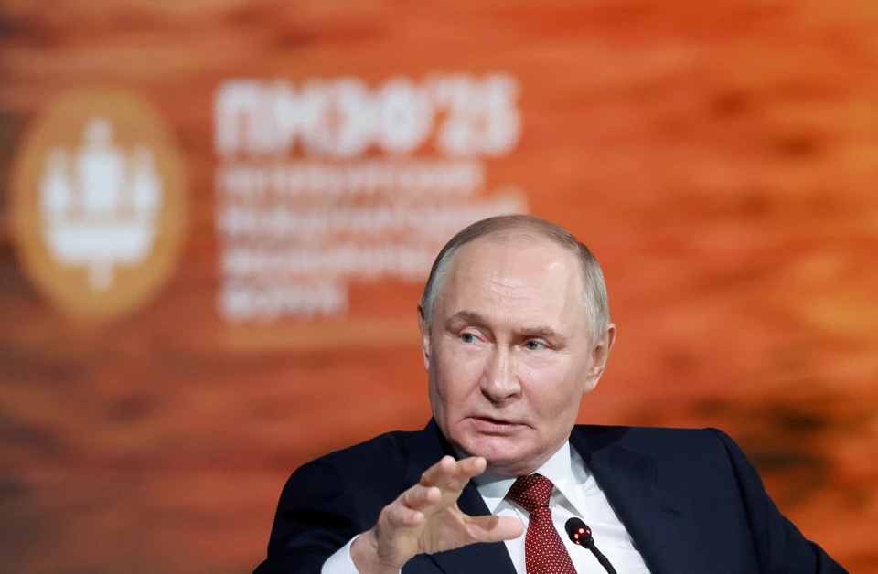 Путин: Чем больше Запад проводит антироссийскую политику, тем хуже живет