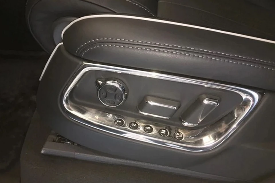 По сниженной цене предлагают выкупить девять автомобилей