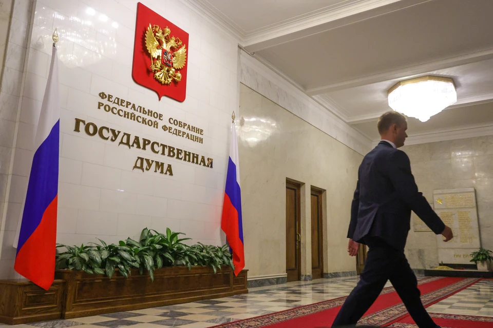 Госдума приняла закон о невключении в срок действия ЕГЭ периода участия в СВО