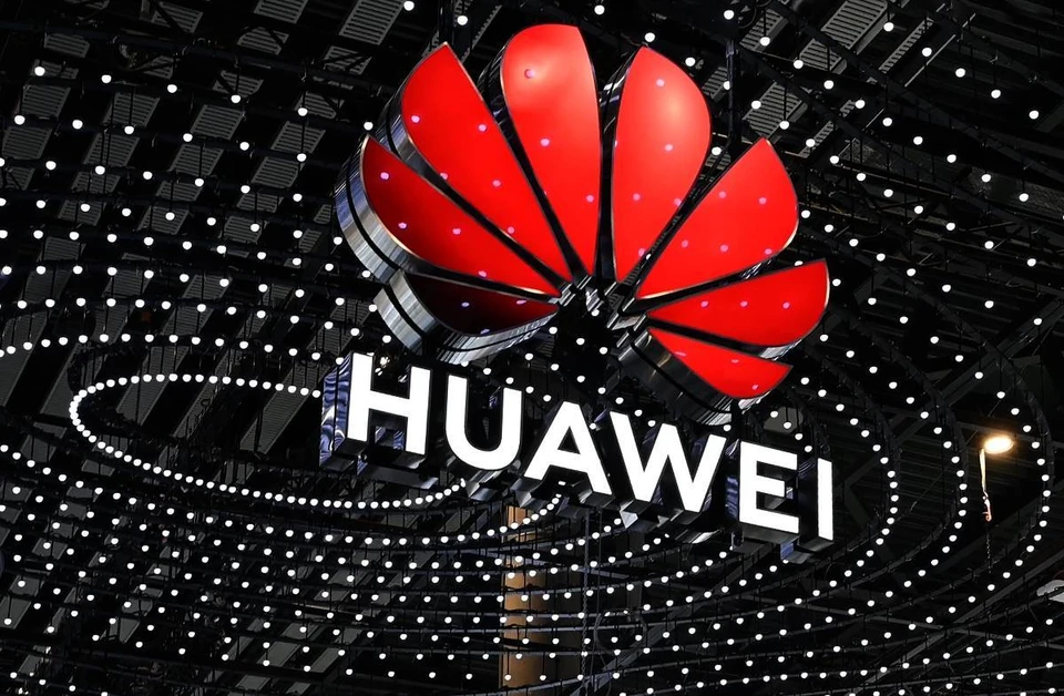 Huawei планирует выпускать в России премиальный автомобиль Maextro. Фото: Joana Stock / Shutterstock.com