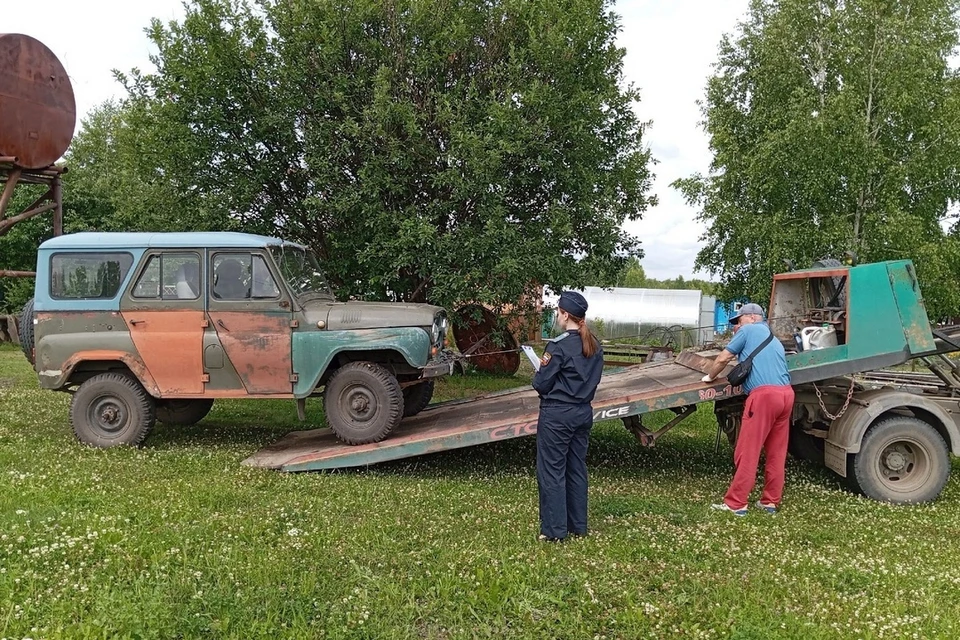 У новосибирца конфисковали машину за пьяную поездку. Фото: ГУФССП России по Новосибирской области
