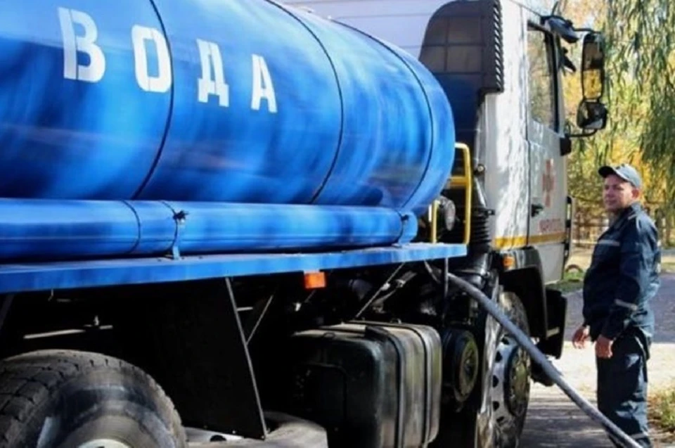 Глава ДНР поставил задачу обеспечить строгое соблюдение графиков подачи и подвоза воды и оперативно устранять аварийные ситуации. Фото (архив): ТГ/Кулемзин