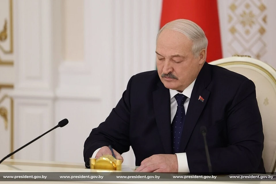 Президент Беларуси подписал закон. Фото: president.gov.by