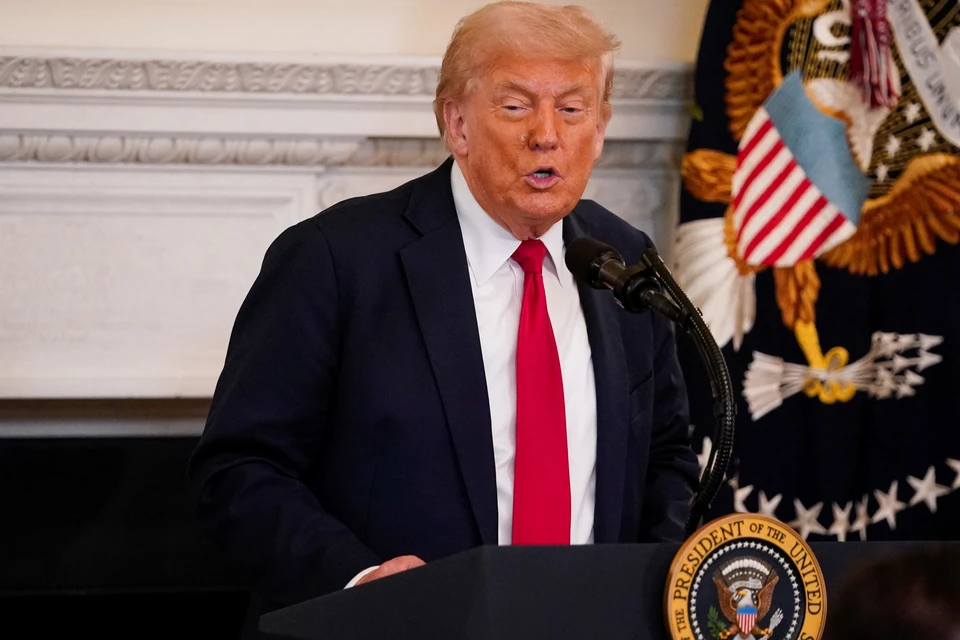 Обещанные важные заявления по России президент США Дональд Трамп сделал в Белом доме