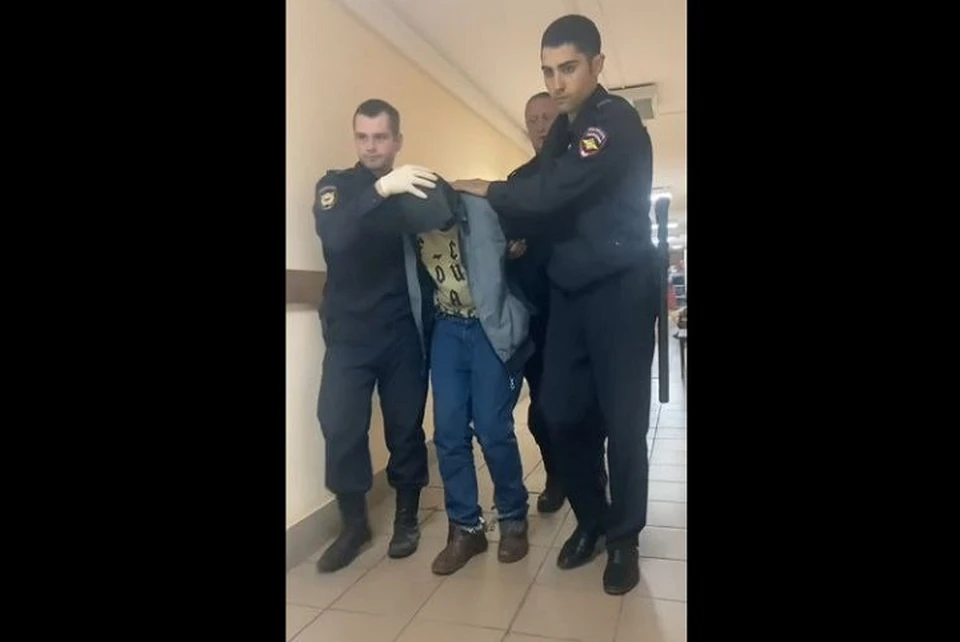 Уголовное дело похитителя кенгуру передали в Жуковский районный суд Калужской области.