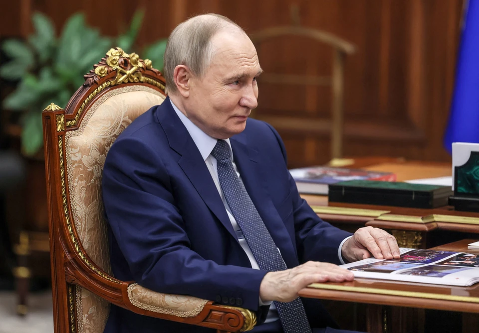 Разговор шел о школах, детях, проблемах и поддержке бойцов на передовой.