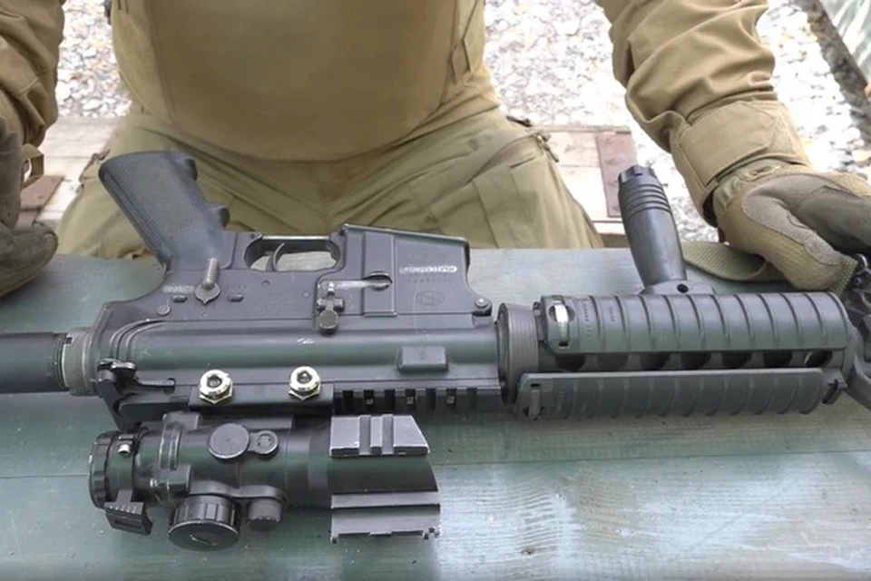 Последнюю модификацию AR-15 теперь трофеят на фронтах СВО