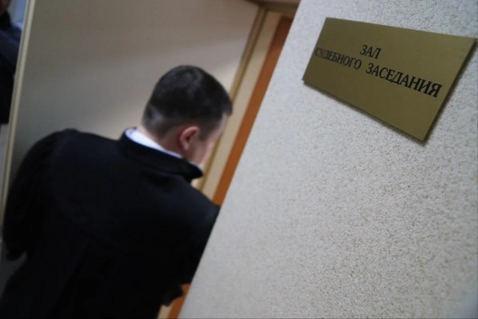 Экс-замминистра здравоохранения Иркутской области предстанет перед судом