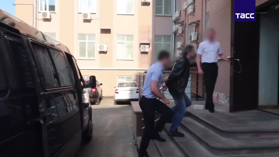 Агента СБУ с обломками БПЛА и взрывчаткой задержали в Нижегородской области.