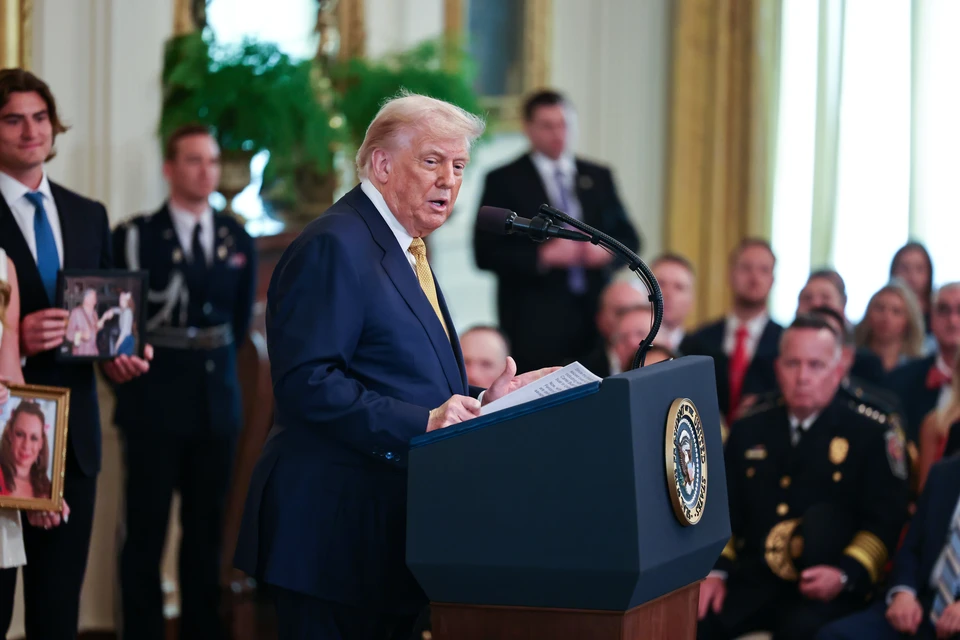 WP: Трамп разочарован противодействием Белого дома шумихе вокруг дела Эпштейна