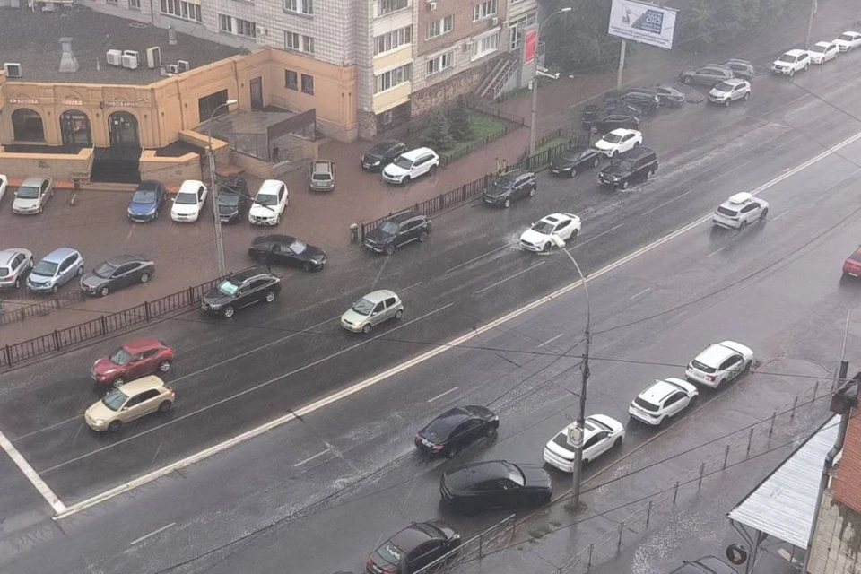 Ливень прошел по центру Новосибирска