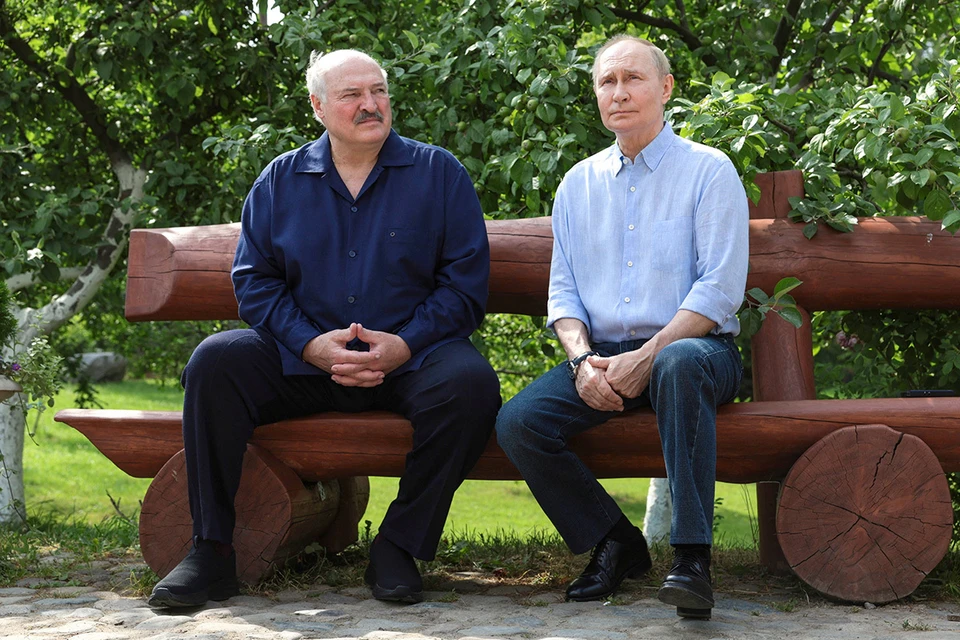 Владимир Путин встретился с Александром Лукашенко на Валааме и ответил на вопросы СМИ.