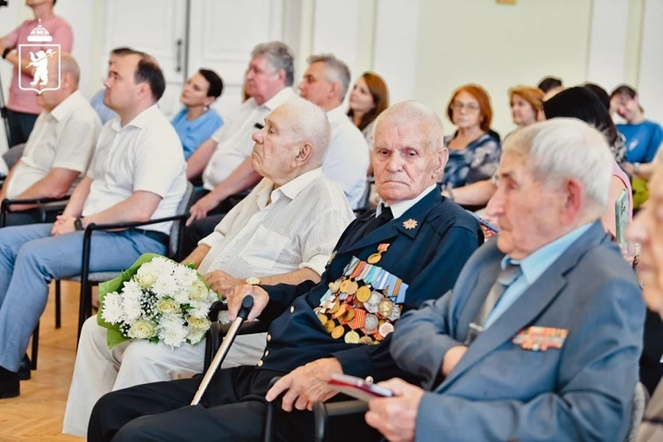 Ветеранам Великой Отечественной присвоили звания Почетных граждан Ярославля.
