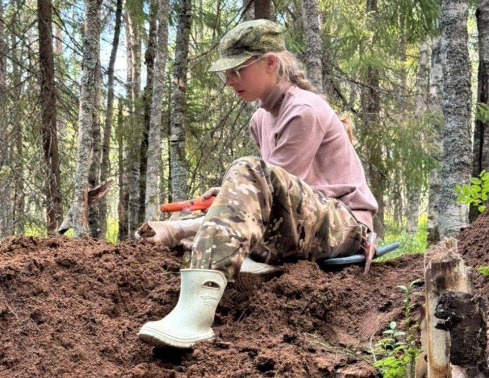 Юные поисковики из Кемерово возвращают останки наших солдат на Родину. Фото - мэрия Кемерова