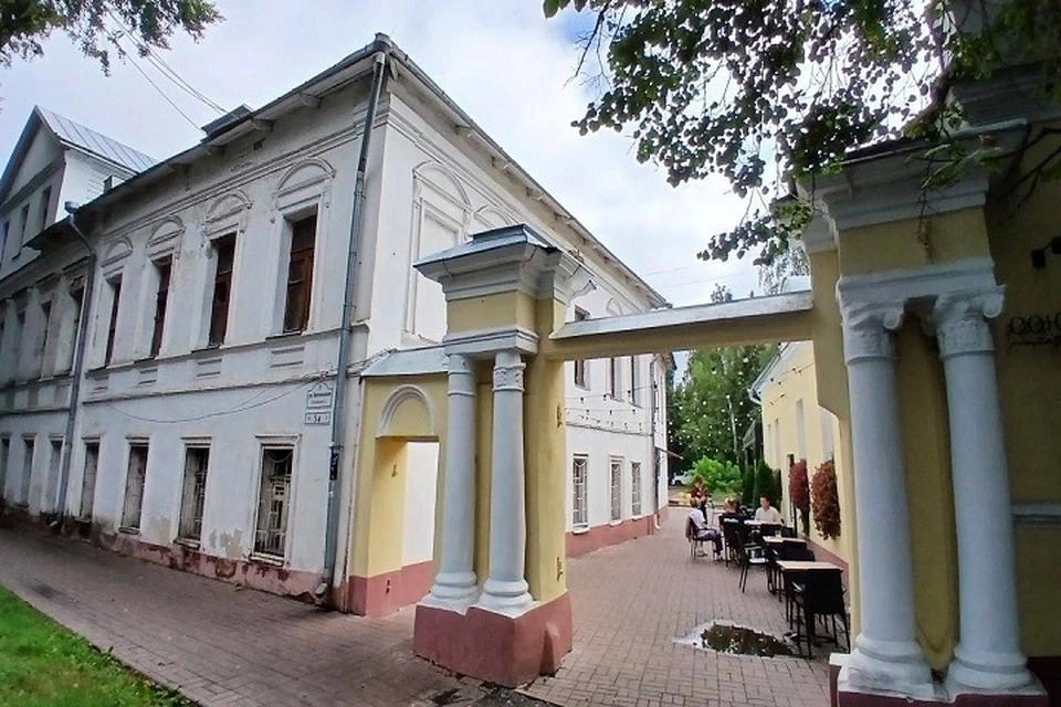 Старинную усадьбу признали памятником врхитектуры.