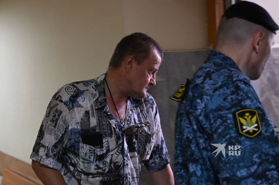 Ранее Олег Куклин заявлял, что перепутал 15-летнюю немую школьницу с пьяной женщиной