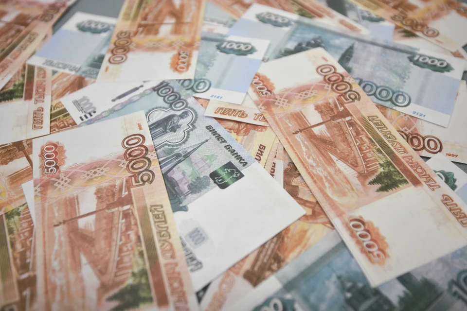 Житель Зимы вернул жертве мошенников из Кировской области 900 тысяч рублей.