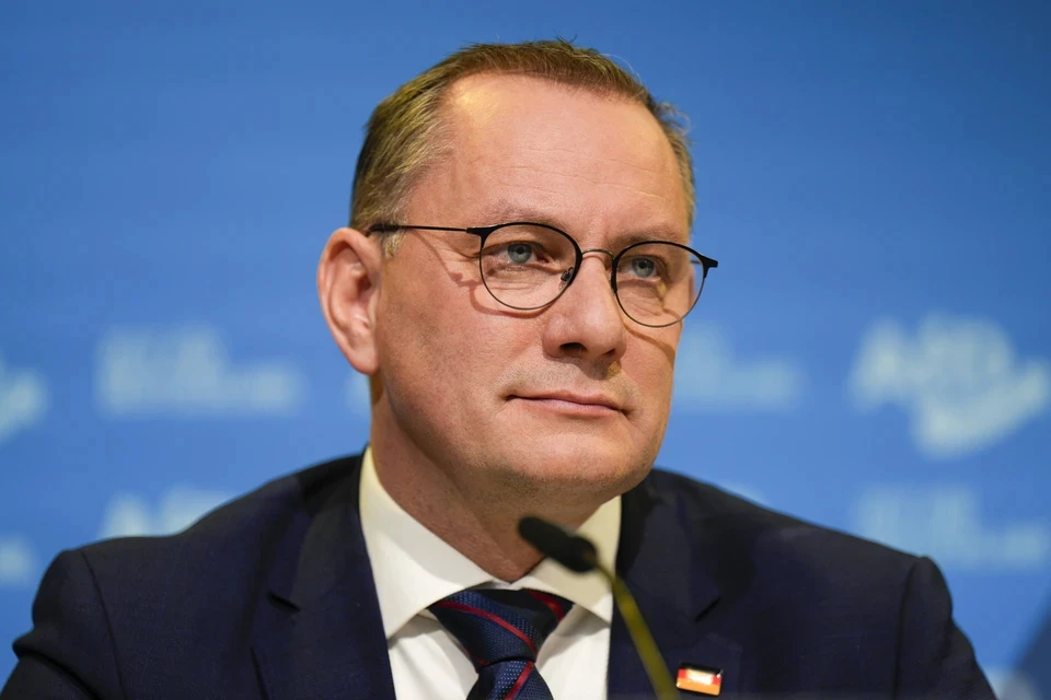 Сопредседатель АдГ Хрупалла призвал Мерца наладить контакт с Путиным.