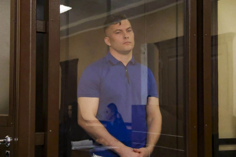 Антон Шеломенцев