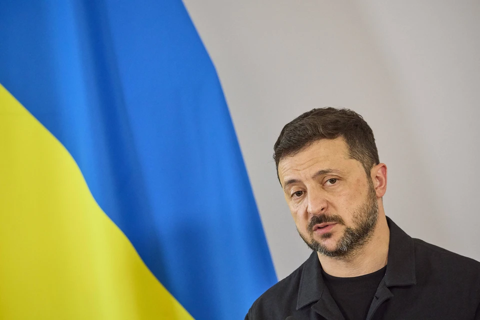 Экс-премьер Азаров: мир будет после устранения антироссийского режима на Украине