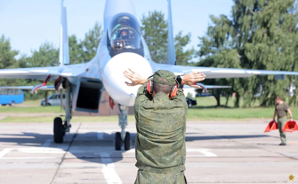 Модернизированные самолеты Су-30СМ2 прибыли в Беларусь из России. Фото: Павел Матусевич, «Ваяр» из телеграм-канала Министерства обороны Беларуси.