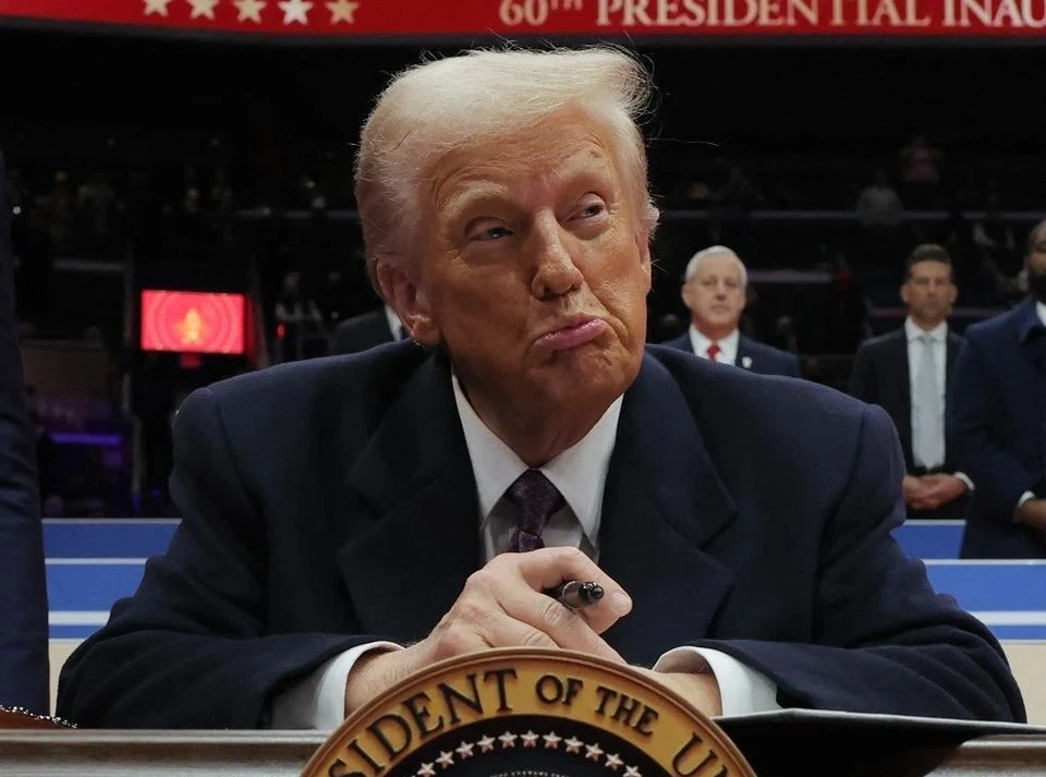 Дональд Трамп начал охоту за Нобелевской премией мира: первым пал бывший генсек НАТО