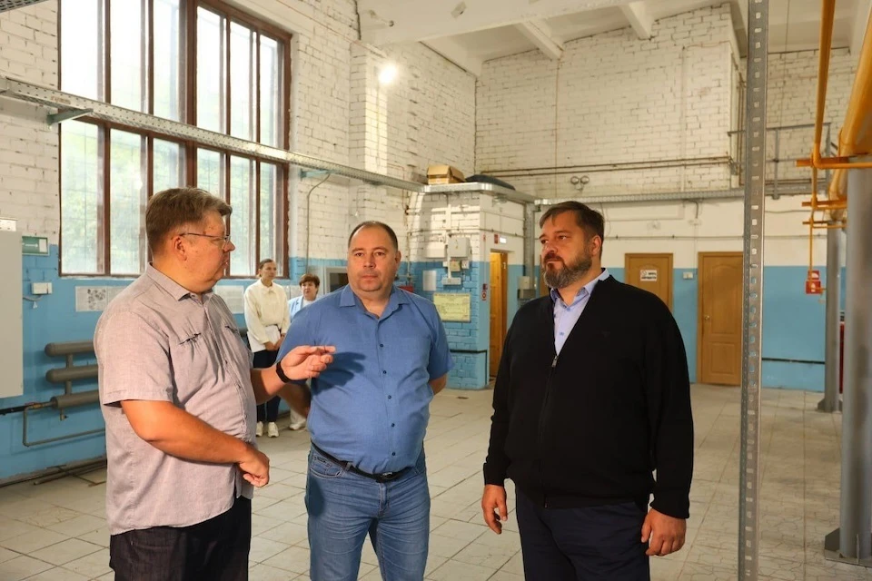 Глава Дзержинска Михаил Клинков проверил подготовку котельных к зиме