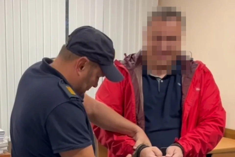 Следствие намерено ходатайствовать об аресте подозреваемого. Фото: ФСБ Удмуртии