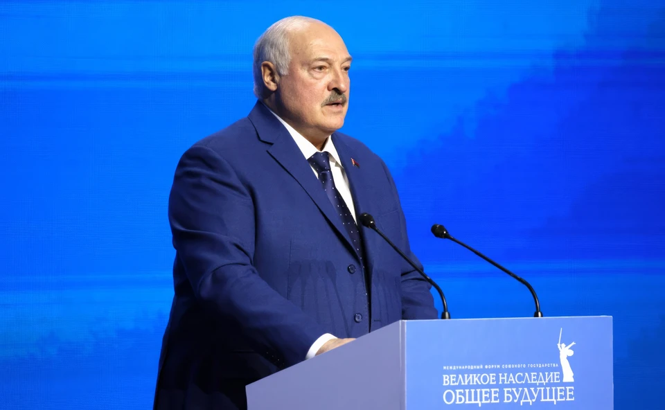 Лукашенко заявил, что Украине пора задуматься о своем плачевном состоянии в зоне СВО