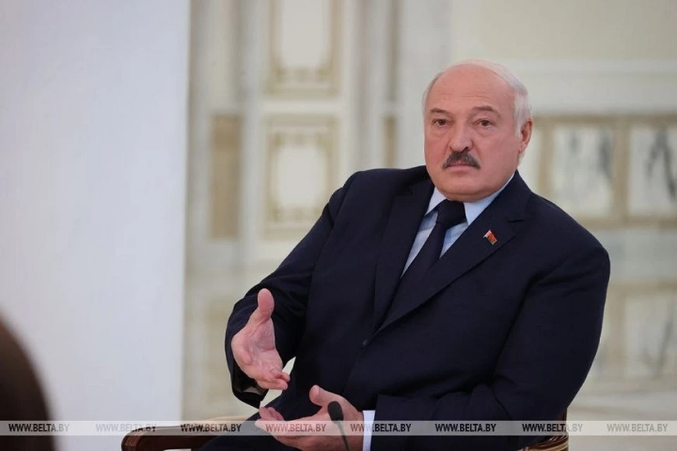 Лукашенко раскритиковал премьера Турчина за «подарок», который с утра ждал его на столе. Фото: архив president.gov.by.