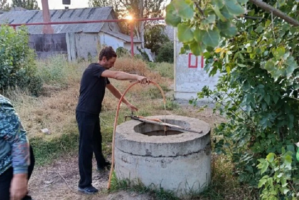В условиях водного кризиса важна сознательность каждого потребителя. Фото: ТГ/Приходько