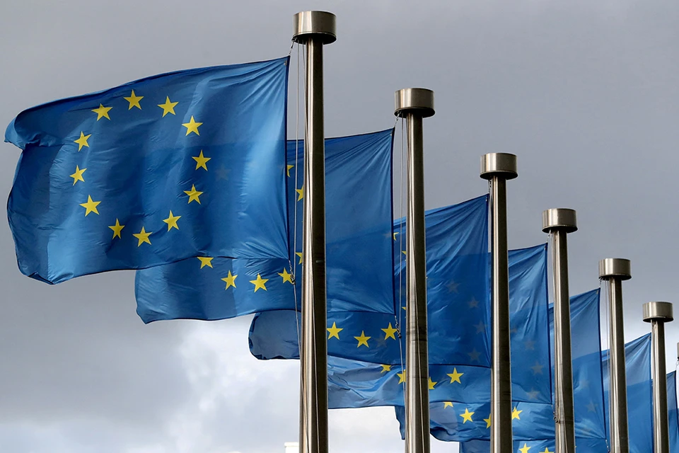 Европейские лидеры обсуждают создание буферной зоны на территории Украины.