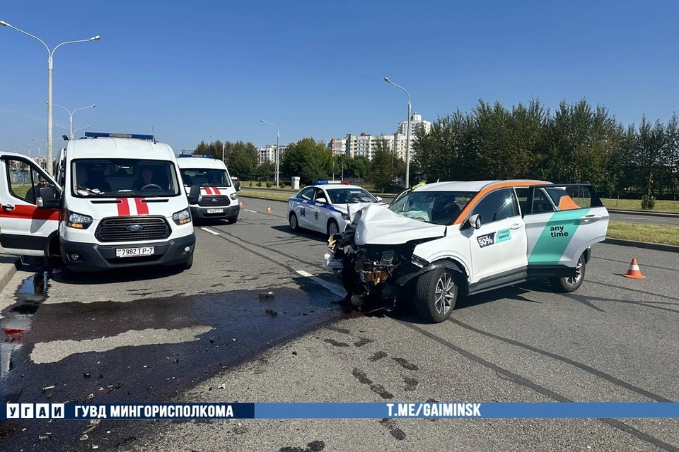 В Минске в ДТП с каршеринговым авто погибла женщина. Фото: УГАИ ГУВД Мингорисполкома.