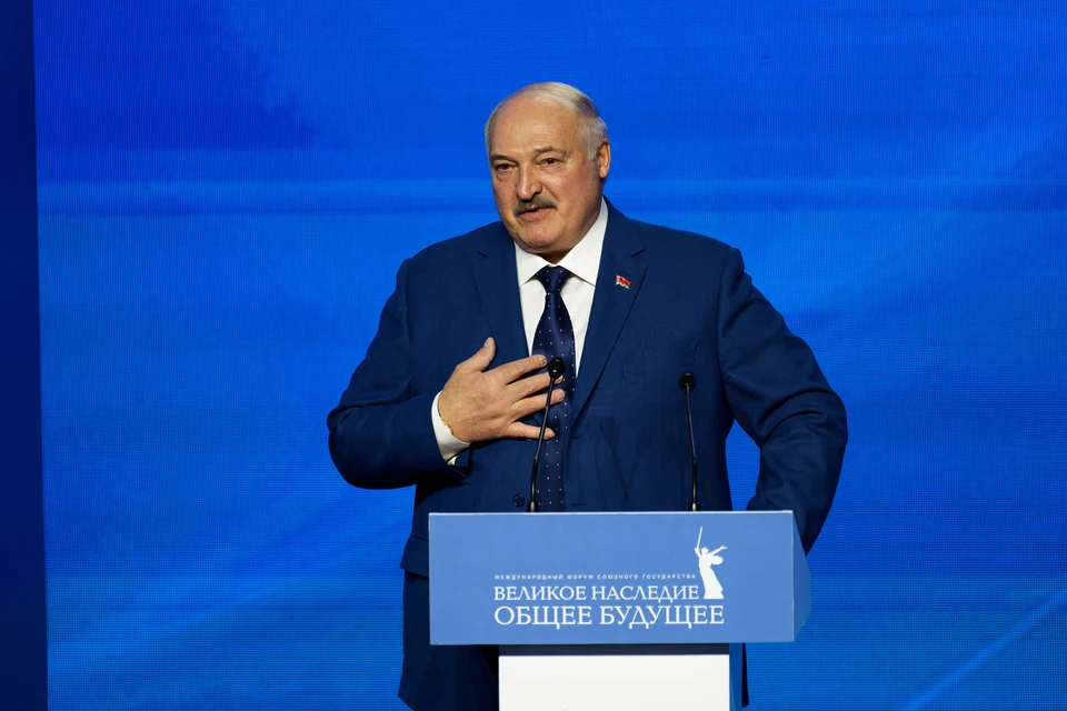 Лукашенко прибыл в Тяньцзинь на саммит ШОС
