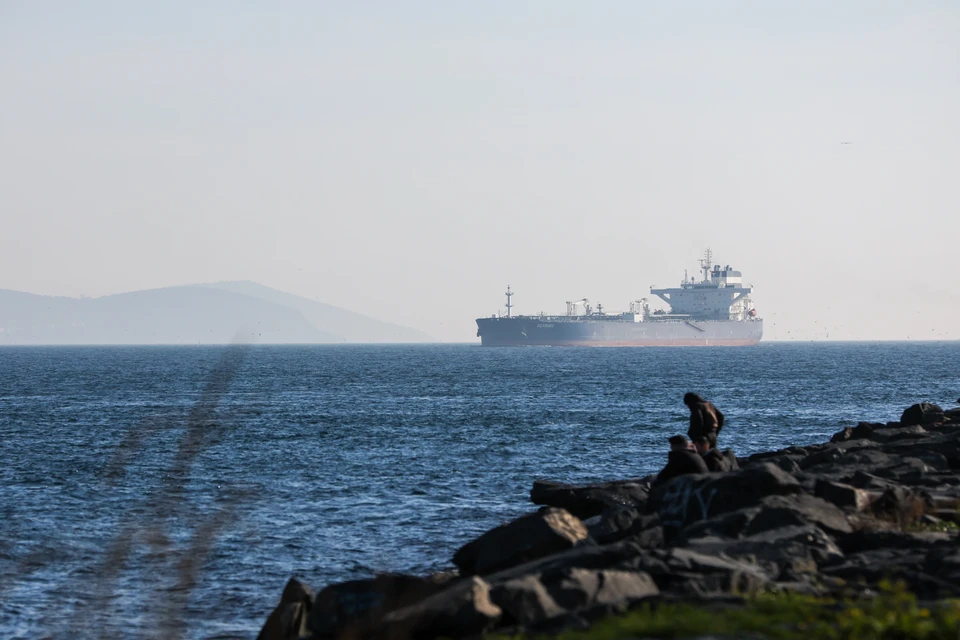 У побережья Одессы начал тонуть сухогруз