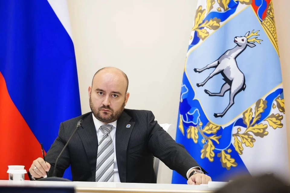 Глава региона провел совещание правительства. Фото: И. Макеев