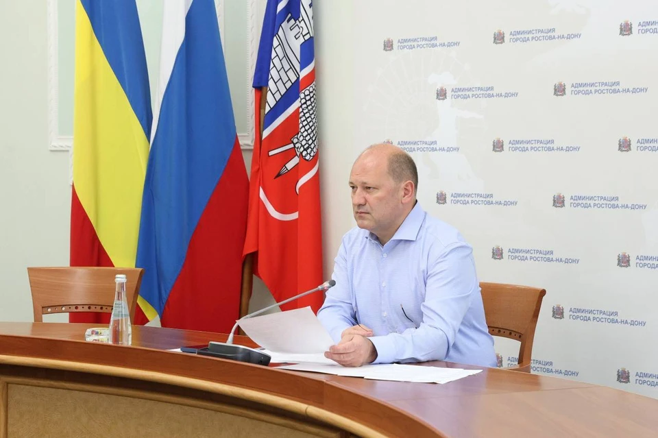 На расширенном планерном совещании обсудили темы соцподдержки семей, безопасности дорожного движения и экологии. Фото: администрация Ростова