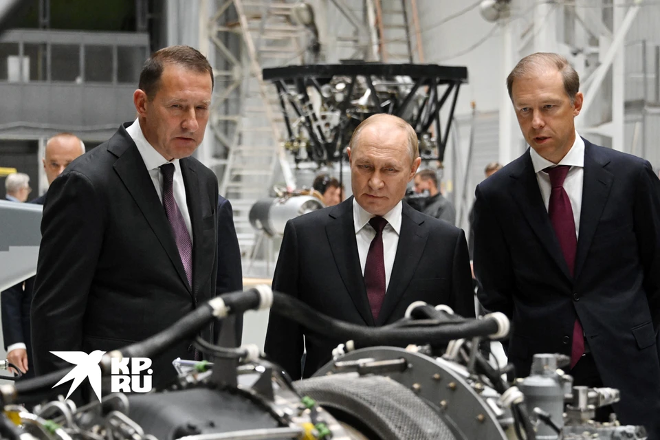 Путин поблагодарил коллектив самарского завода.