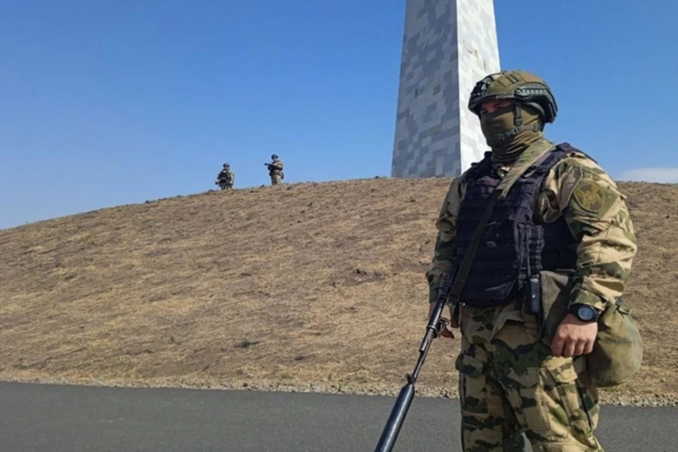 Росгвардейцы ДНР обеспечили безопасность празднования Дня освобождения Донбасса. Фото: Росгвардия