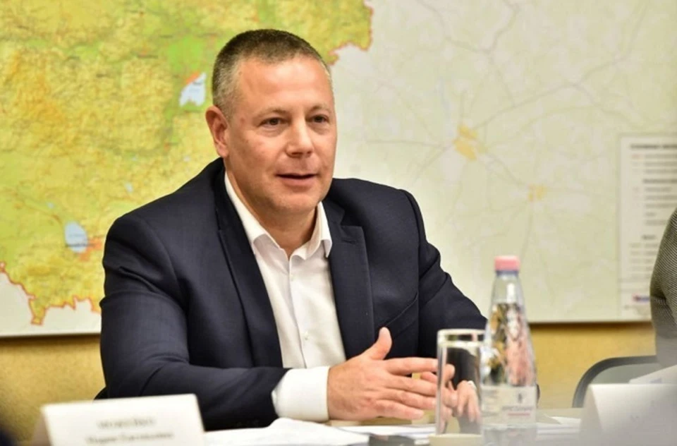 Михаил Евраев: - Выстроена эффективная сеть, которая позволяет получать разные виды медицинских услуг, от приемов на местах до высокотехнологичной помощи в областных центрах.
