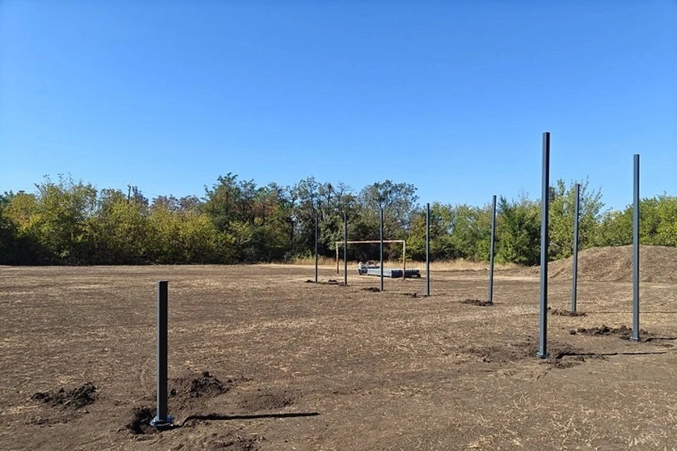 В Снежном строят современный физкультурно-оздоровительный комплекс открытого типа. Фото: Администрация города Снежное