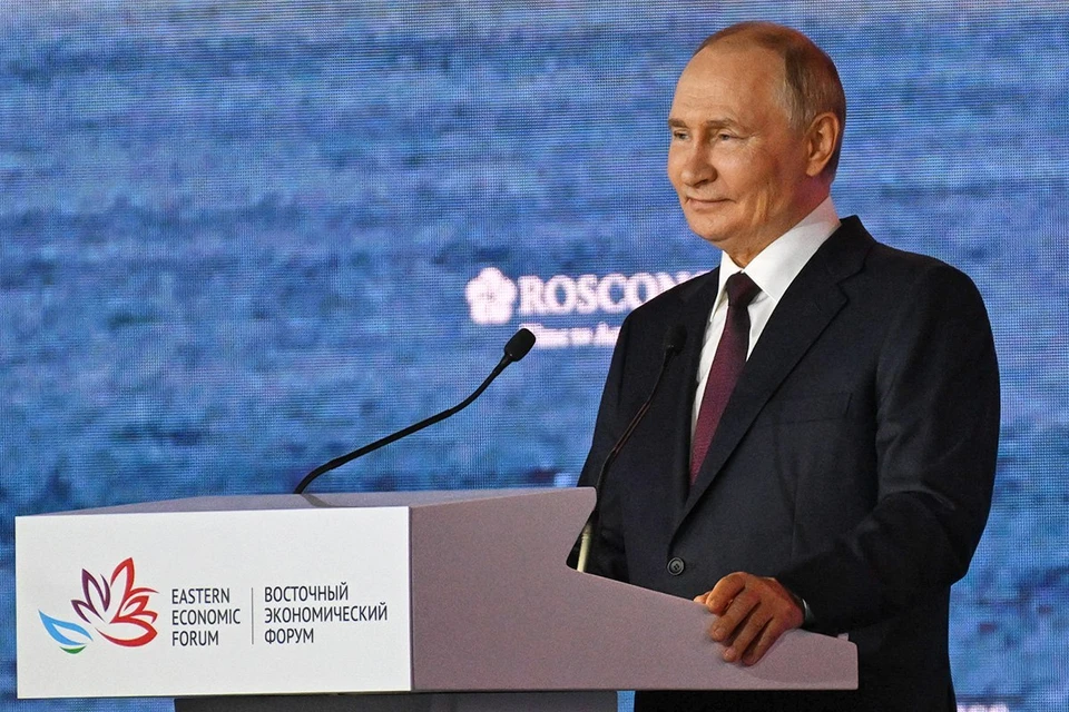 Путин подписал указы об увеличении зарплат главе СК, генпрокурору и судьям