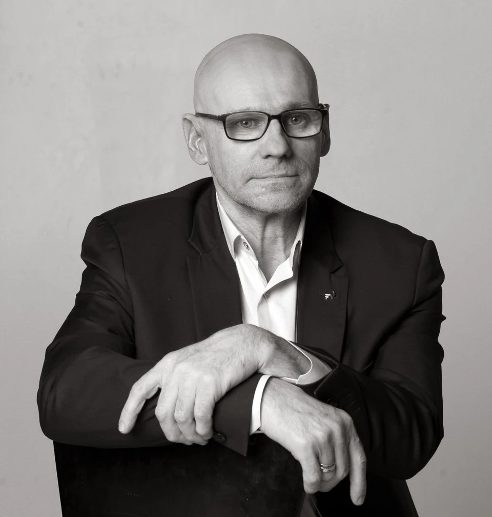 На фото: директор «Национальной школы лидеров ЖУРАВЛИ» Александр Михайлович Иванов