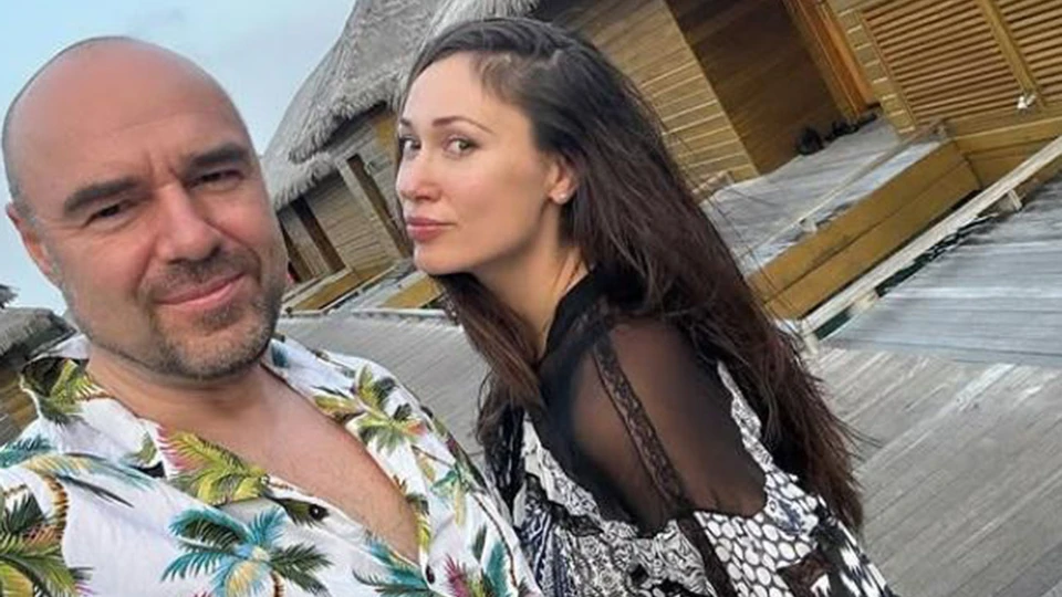 Роман Товстик и его теперь уже бывшая жена Елена. Фото: соцсети