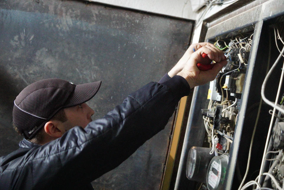 Свет отключили в части Иркутска и Шелехова из-за непогоды.