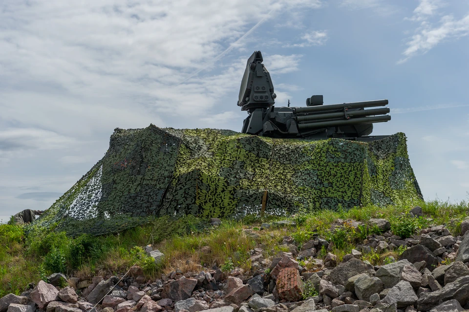ПВО перехватила беспилотники и над морями